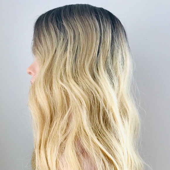SAVE ON SHIPPING Today! 😊 
“Put On & Go” Ombre Blonde 36” Premium Fiber Wig - Picture 4 of 9